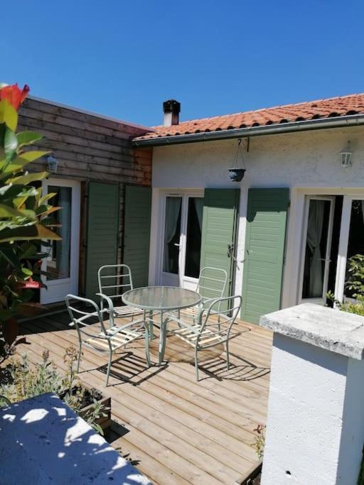 Villa La P'Tite Guinguette Salles  Eksteriør bilde